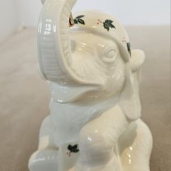 CHRISTMAS ELEPHANT Formalities Baum Bros Ivory w/ Holly & Berry & Gold Figurine