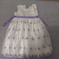 White Children's Dress With Purple Flowers Size 6