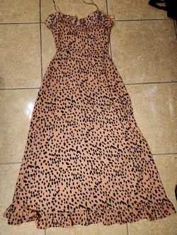 Women’s Ruffle-Trim Spotted Maxi Dress - Tan/Black