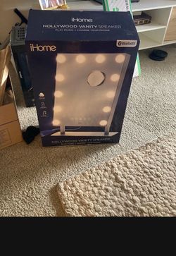 Hollywood Vanity with speaker