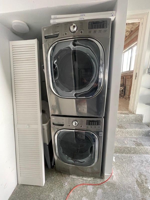 LG Washer And Dryer