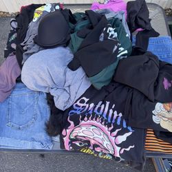 Women Clothing Bundle NEED GONE!!!!