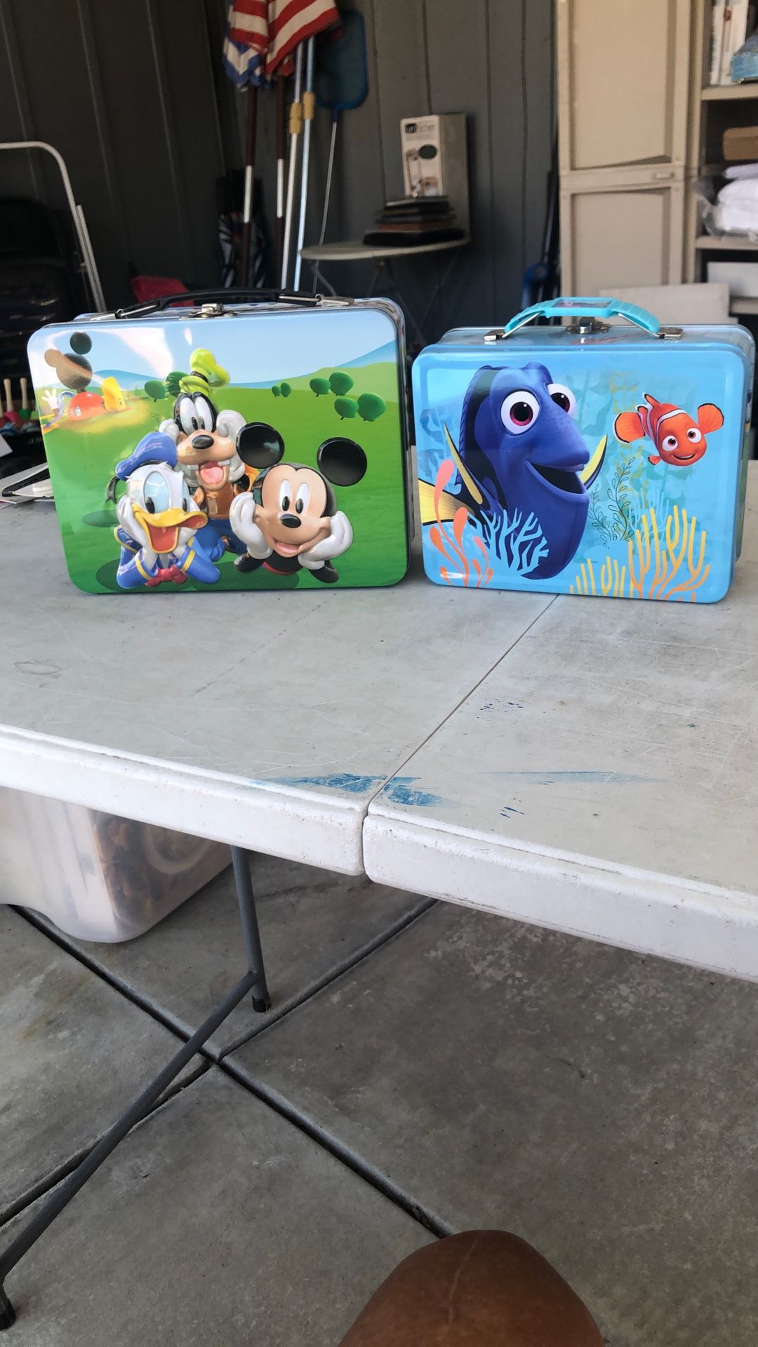 Metal Lunch pails