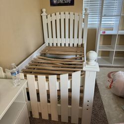 Free Twin Bed Frame No Mattress 