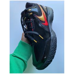 Nike Zoom LeBron NXXT Gen Amped Black Metallic Gold Red Men’s Sz 11.11.5 & 13 available NEW NO BOX