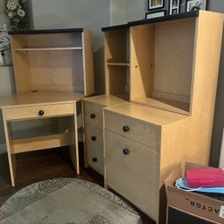 Corner Desk And Computer Chair