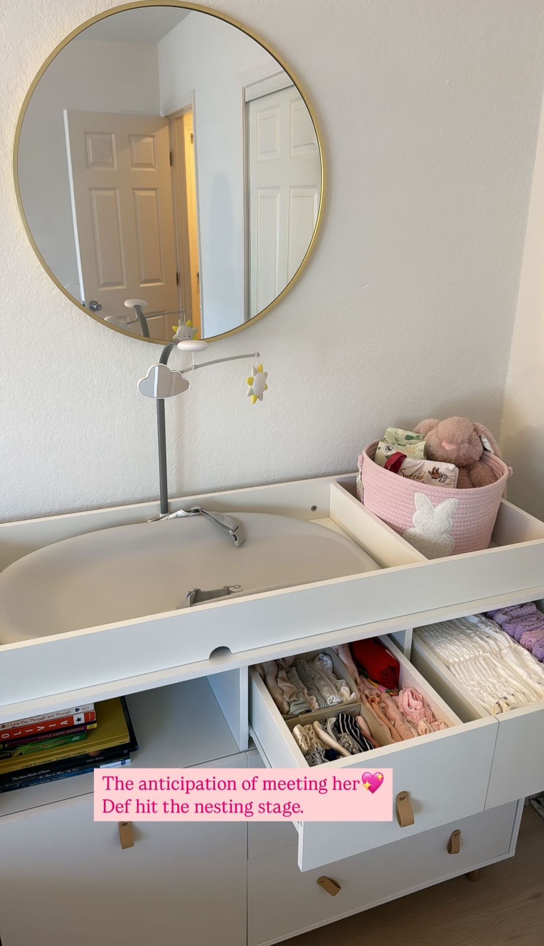 Baby Dresser And Changing Table