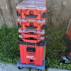 Milwaukee 5 Piece Pack Set W/ Rolling Cart