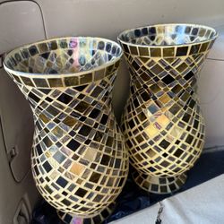 Vases Like New With Mirror Tiles 