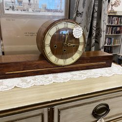 Antique Art Deco Mantle Clock