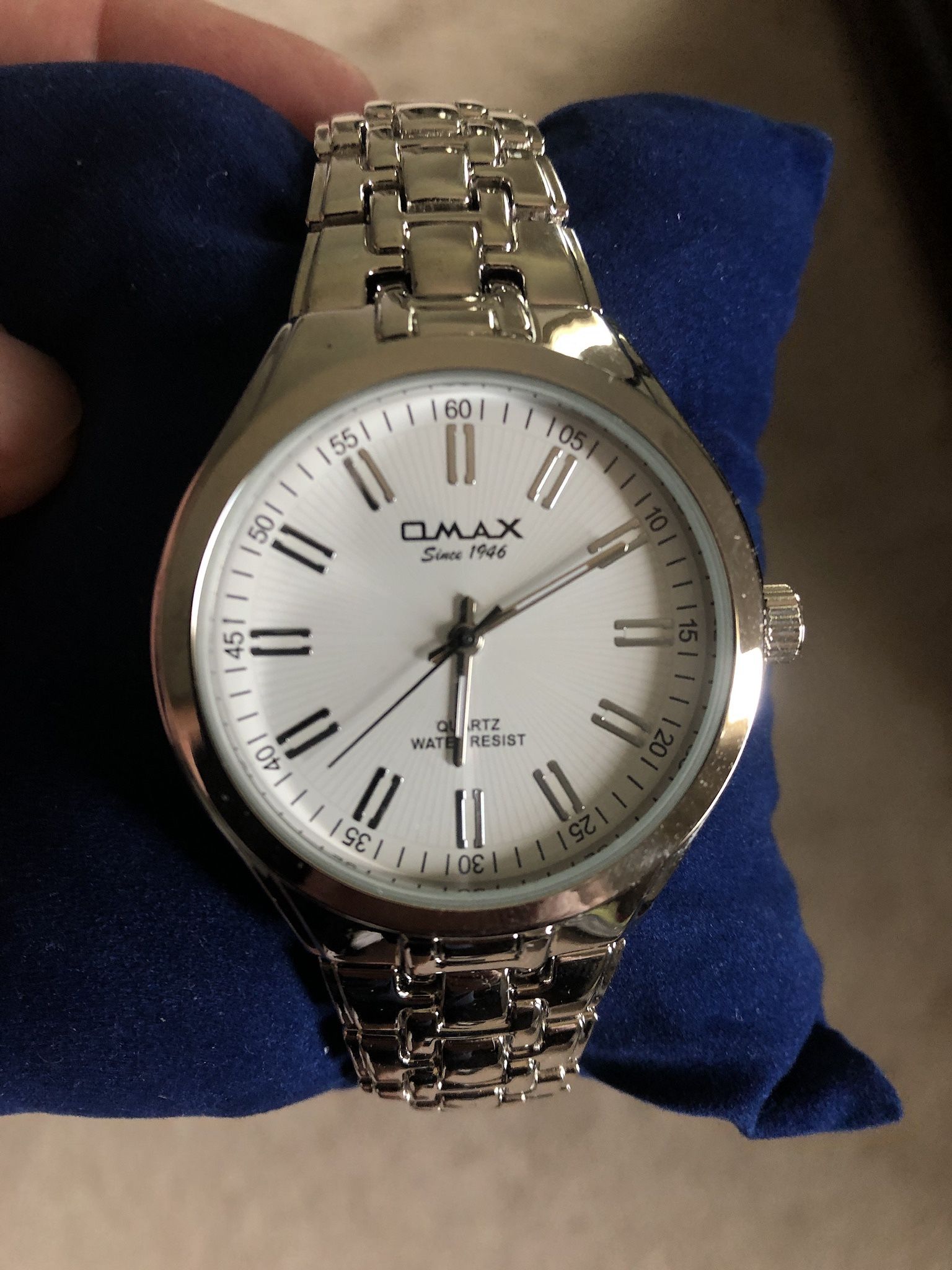 A Brand New Omax Watch, Never Worn , Quartz ,with Box, Links. for