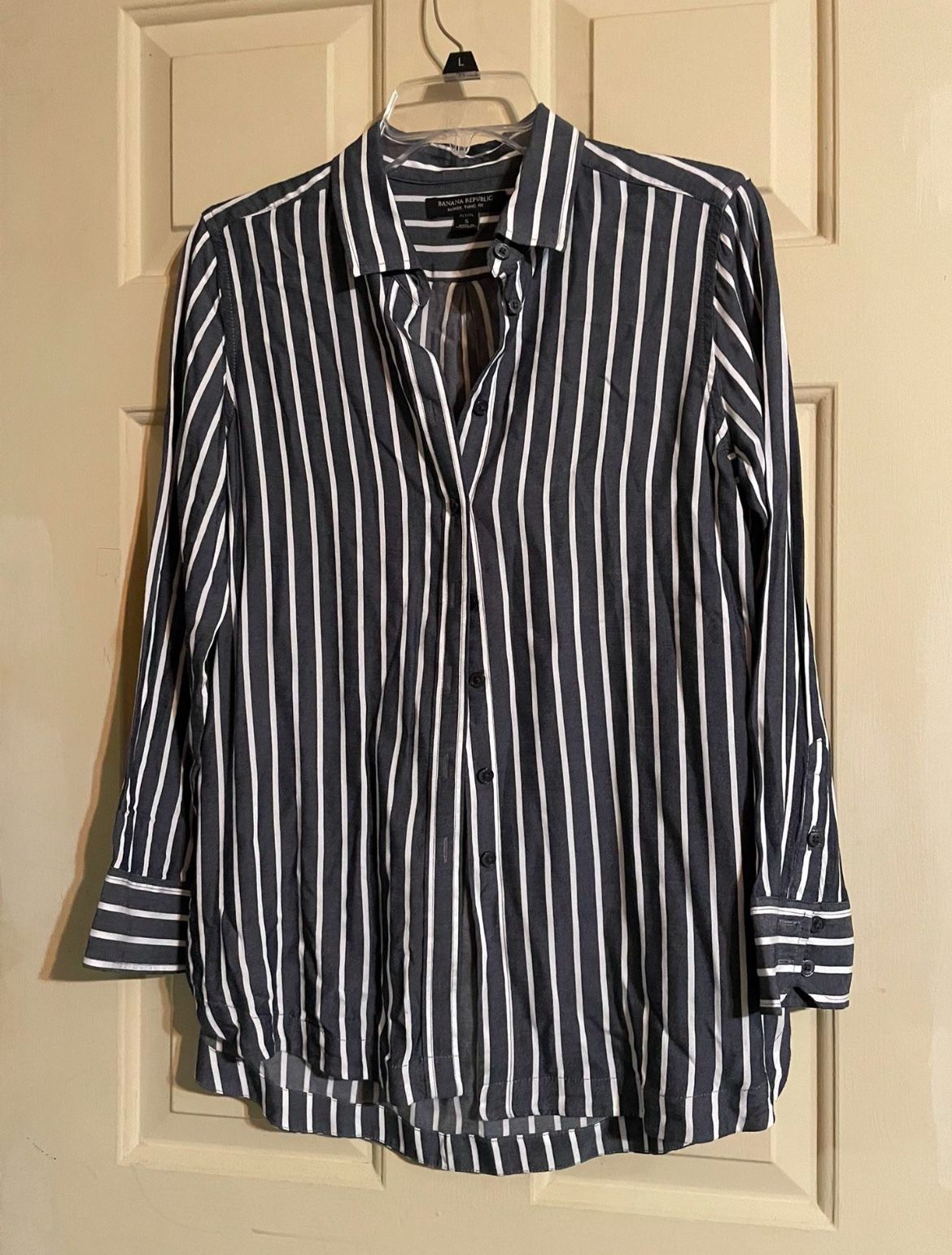 Ladies Banana Republic Top