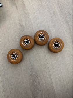 skateboard wheels with bearings