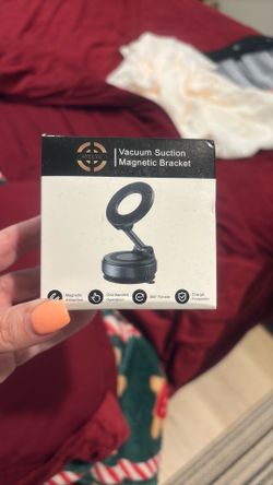 Vacuum suction magnetic bracket cell phone holder