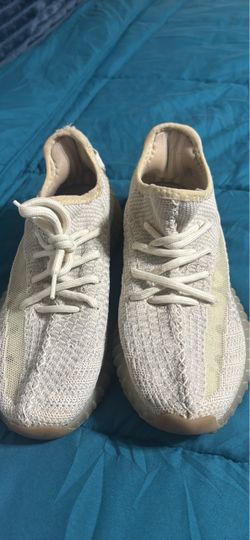 Adidas Yankees sneakers