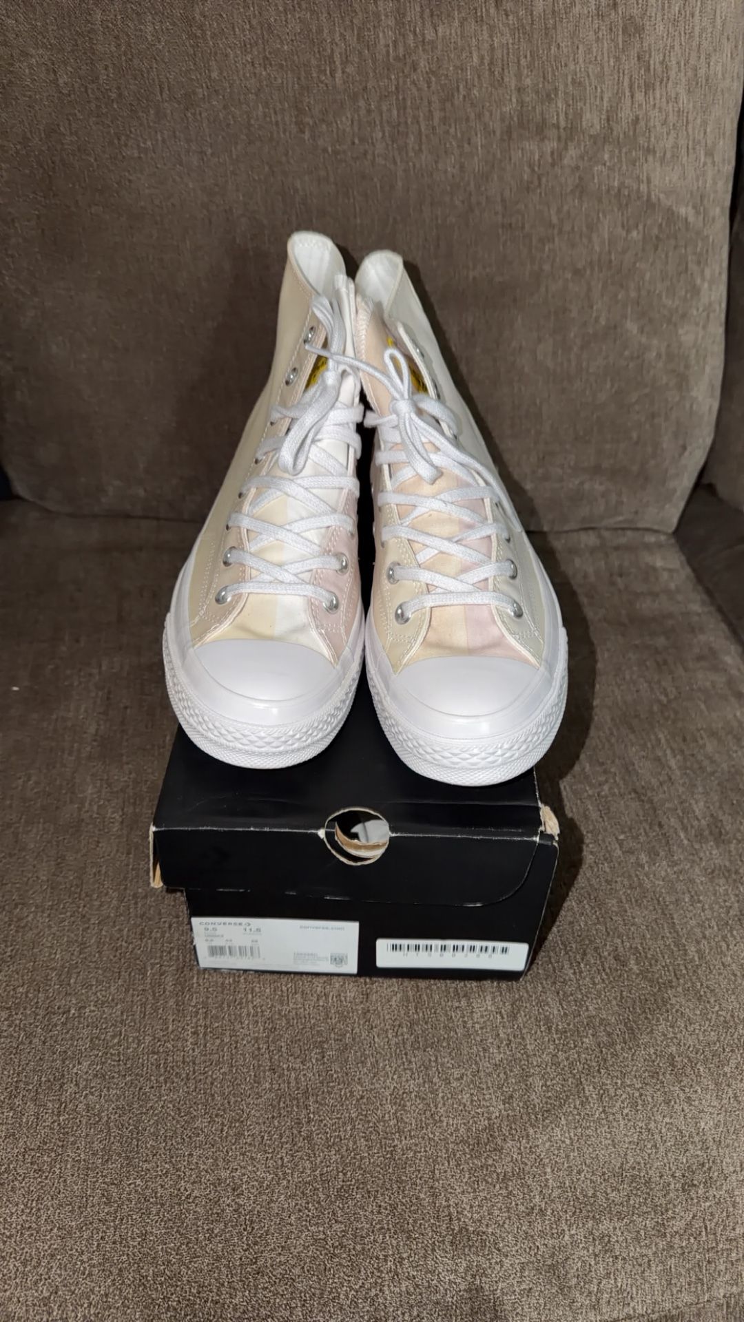 Size 9.5 - Chinatown Market x Converse Chuck 70 High UV