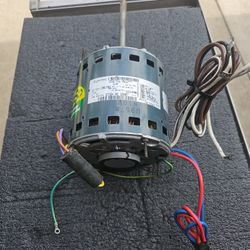 GENTEQ MOTOR