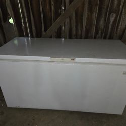 Crosley Shelvador Deep Freezer