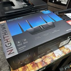 Nighthawk - WiFi router 