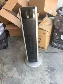 Lasko Oscillating Tower Space Heater
