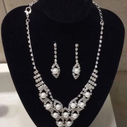 Bridal White Clear Pearl Jewelry Set