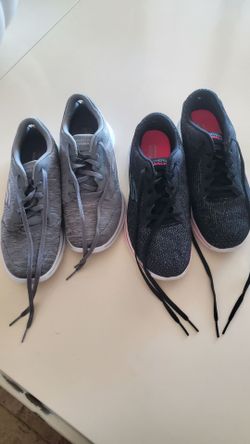 Size 8 Skechers
