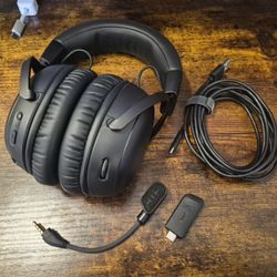Hyper X Cloud III Wireless Gaming Headset 