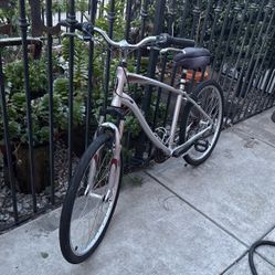 Schwinn Cruiser Bike 