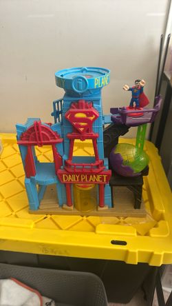 2015 Fisher price Imaginext Super Man Daily Planet