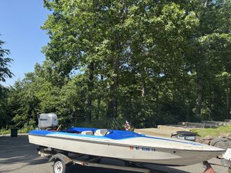 1973 Sutphen 17’ boat Evinrude v6 outboard & trailer - fast!