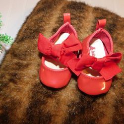 Baby Gap Girls Dress Shoes 0-3 Month Red Patent Bow Dressy Christmas Crib Shoes