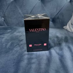 Valentino Born in Roma Intense Eau de Parfum Intense Spray 3.4 fl oz