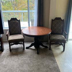 2 Chairs 1 Table 