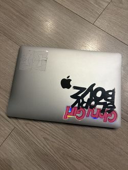 Mac Book