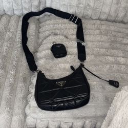 prada bag nylon re edition 2005