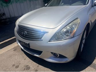 13 Infiniti G37 Complete Front Bumper