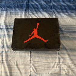Jordan 5 Black Meatlic