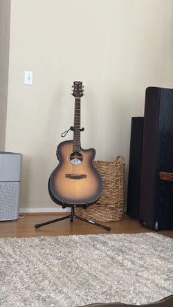 Mitchell acoustic/electric guitar