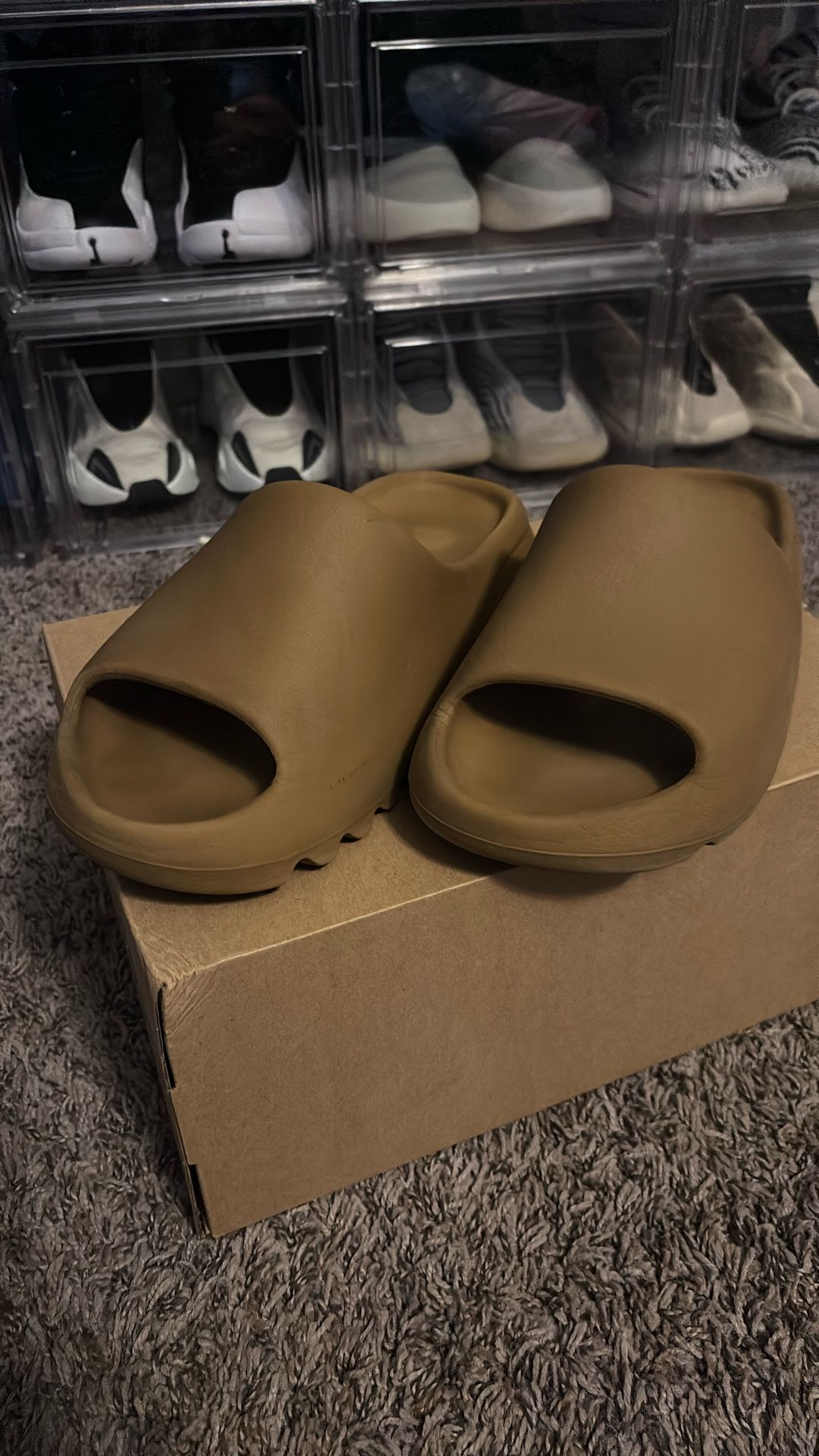 Yeezy Slide