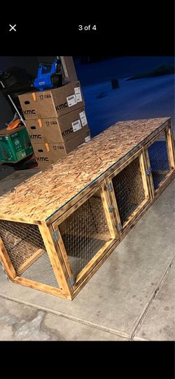 Kikiriki cages