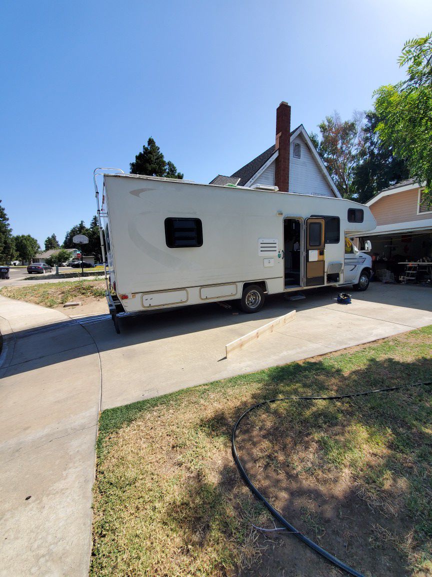 RV FOR SALE read all information