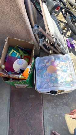 FREE Legos and Magnablocks - Hwy 67 & Winter Gardens