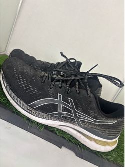 ASICS Gel Kayano 29 Mens Size 11 Black White Running Sneakers 1012B297