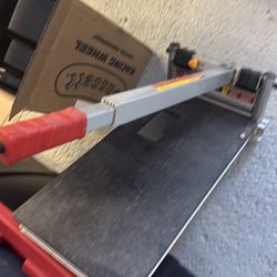 Laminate/ Vinyl cutter