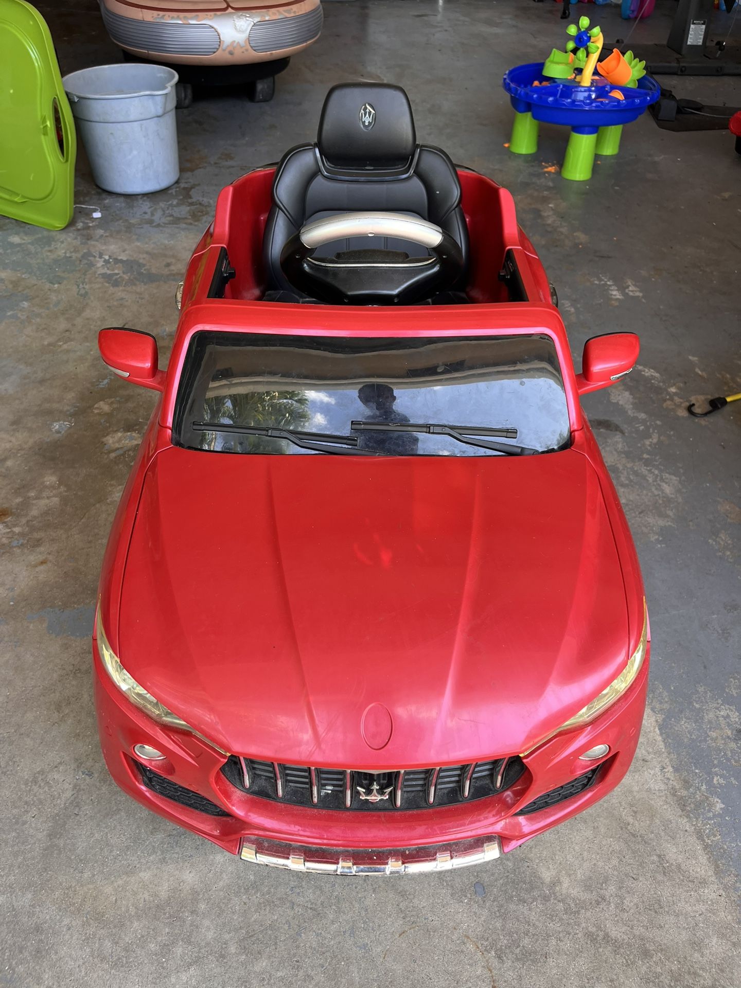 Kids electric car Maserati ghibli