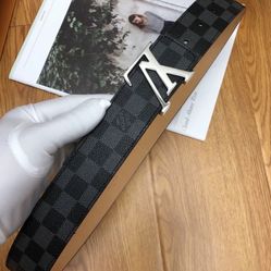 Louis Vuitton Belt Sizes Available 