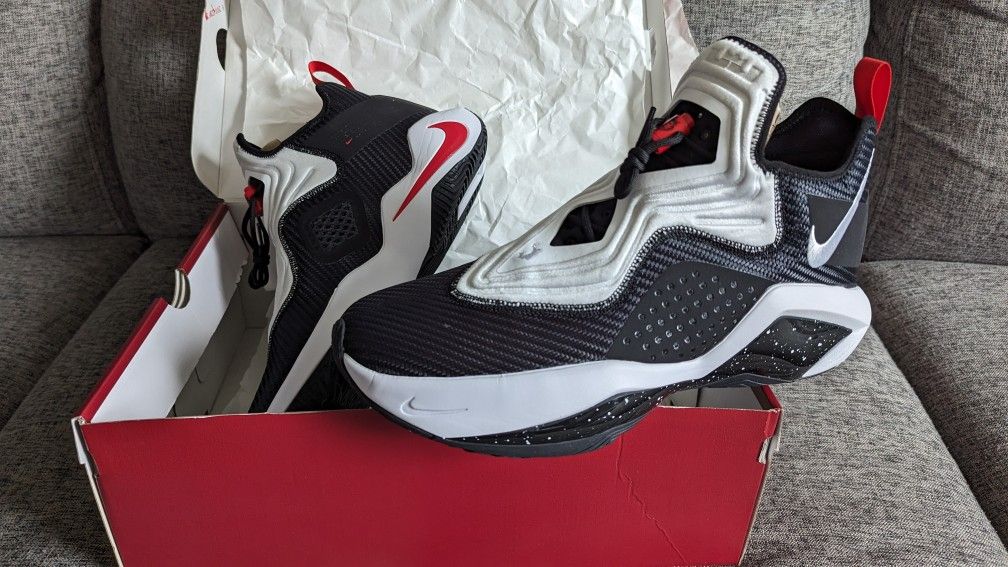 Nike LeBron Soldier Basketball Lifestyle for Sale in Cary NC OfferUp