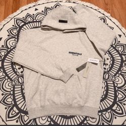 Fear of God Essentials Light Oat Hoodie Size XL (Extra Large) – Brand New