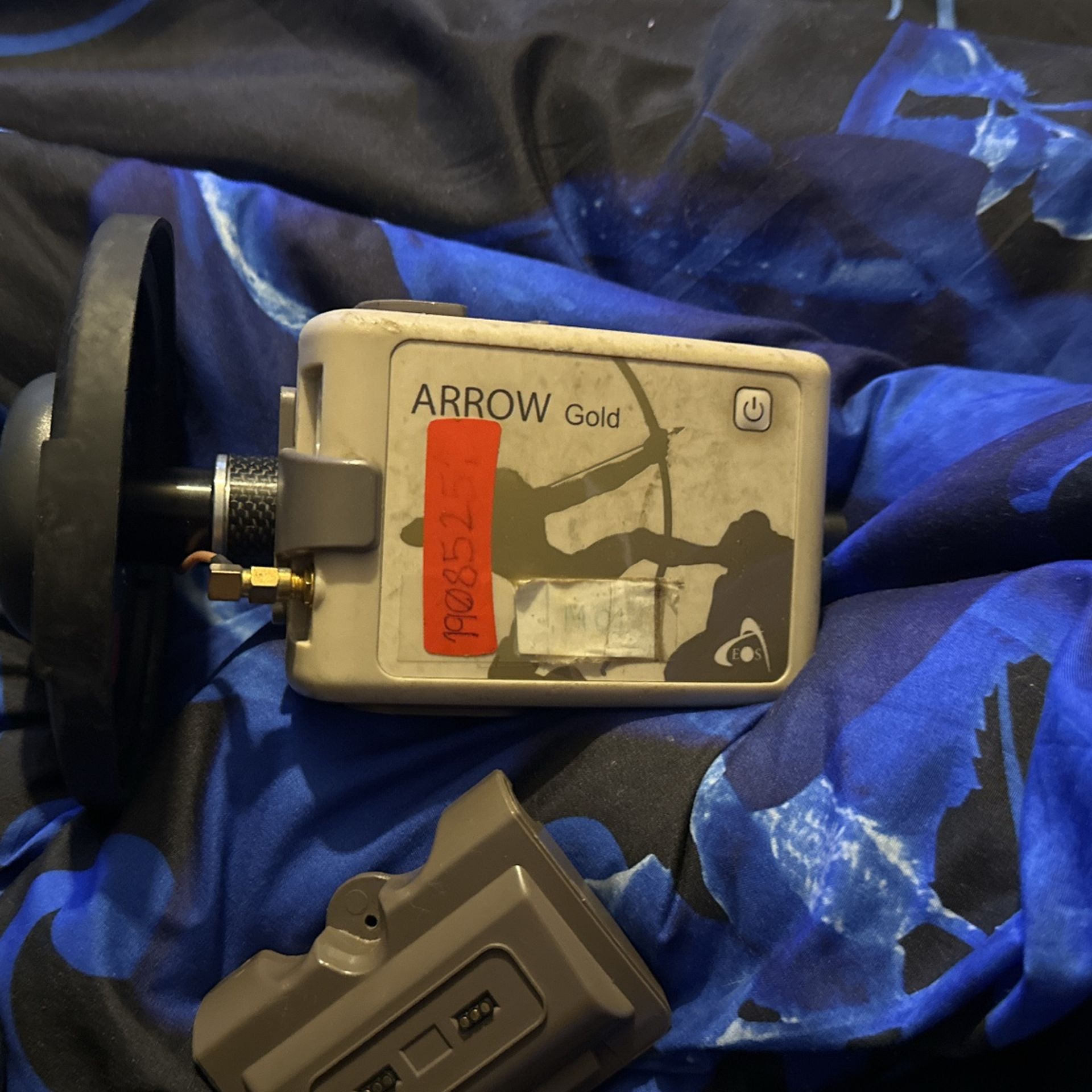 Eos Positioning System Arrow Gold