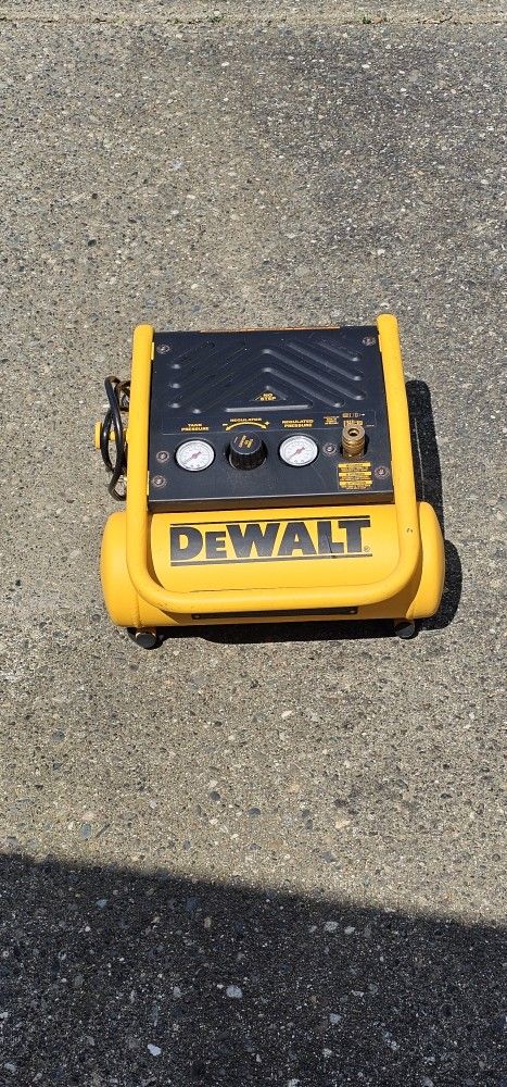Dewalt Compressor